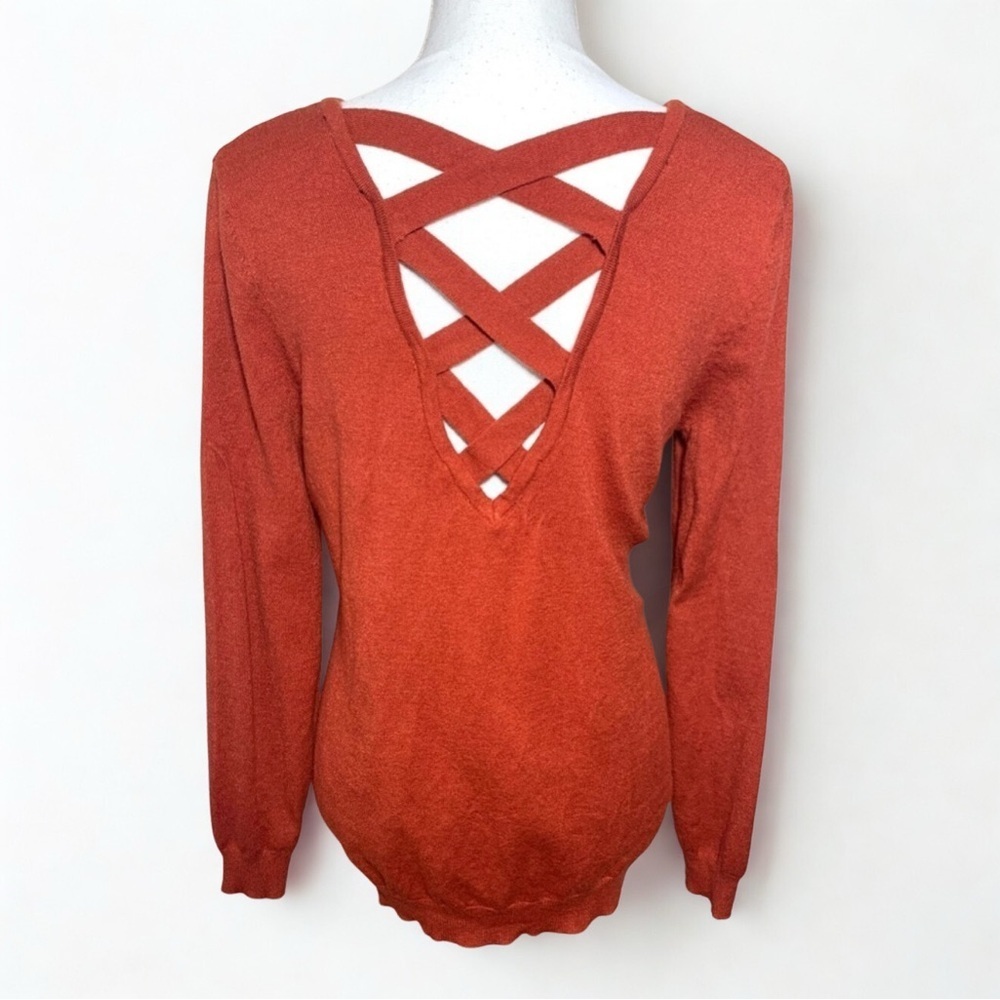 Love Ellie Women’s V-Neck Criss Cross Back Sweater Rust Color Size Medium